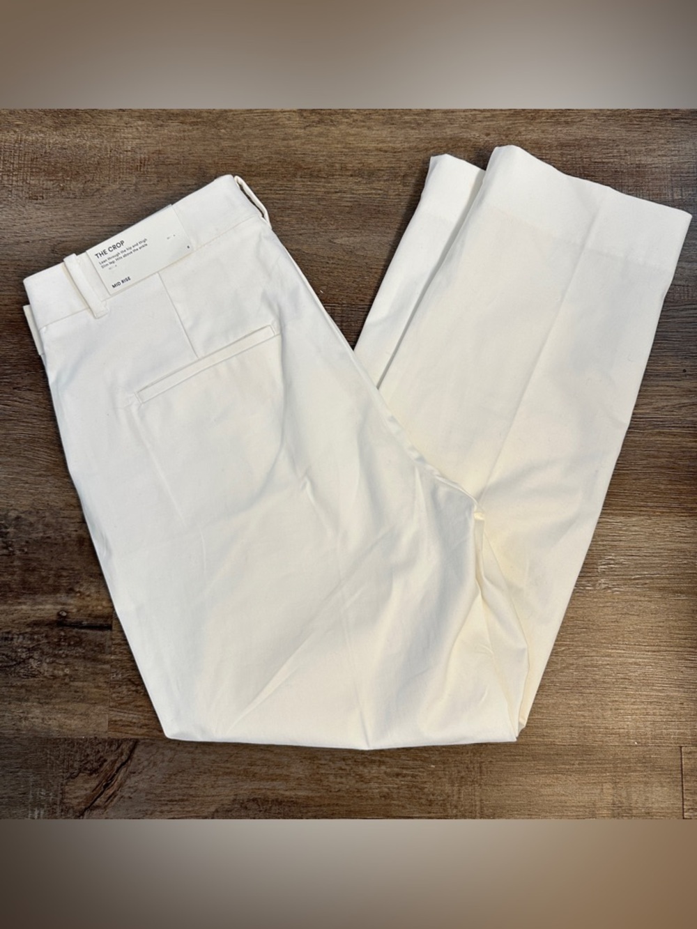 Ann Taylor Crop Mid-Rise White Pants Size 6 NWT